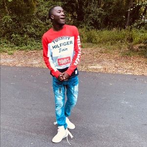 Meet your Posher, Ray